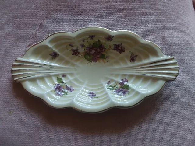 ART DECO - A J Wilkinson Royal Staffordshire Bon Bon Dish Honeyglaze Violets 9"