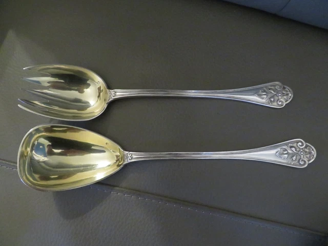 Ménagère 8 couverts de table en argent massif, modèle au filet poinçon Vieillard Ménagère 8 couverts de table en argent massif, modèle au filet poinçon Vieillard