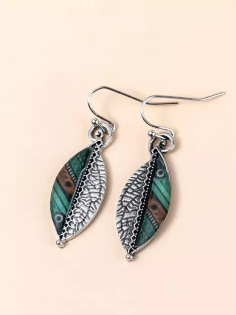 Boho Ethnic Tribal Silver Green Leaf Drop Dangle Earrings UK Seller