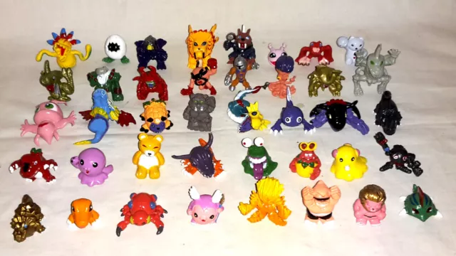 40 Stück Digimon Sammler Figuren Neu und Originalverpackt