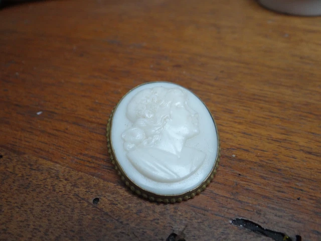 Broche Ancienne E.G. Limoges - Émaux Pâte De Verre Rose Argenté - Occasion En Bon État