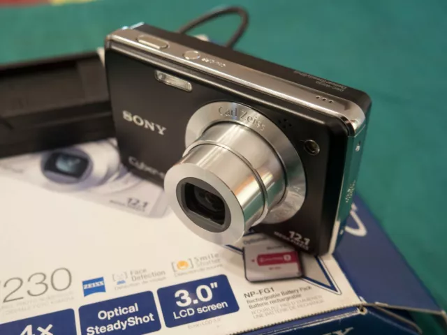 Compact numérique Sony CyberShot DSC-W230 état neuf & fonctionnel