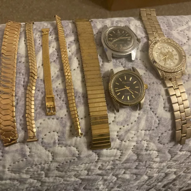 Job lot broken watches & watch straps