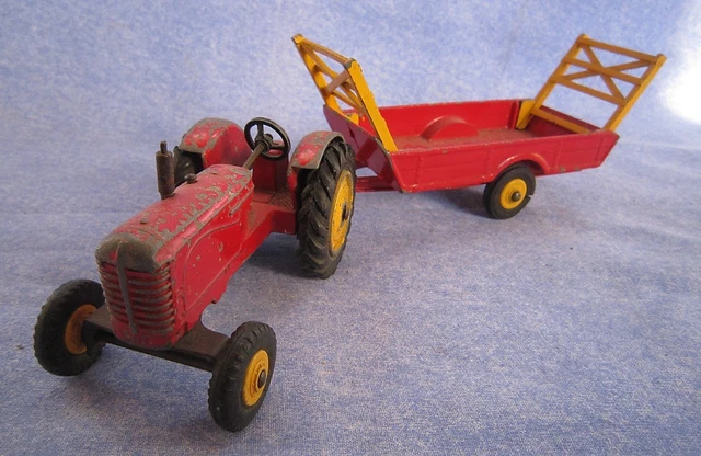 Dinky Toys 27A Tracteur Massey Harris + Remorque 321 épandeur – 1/43, Rouge