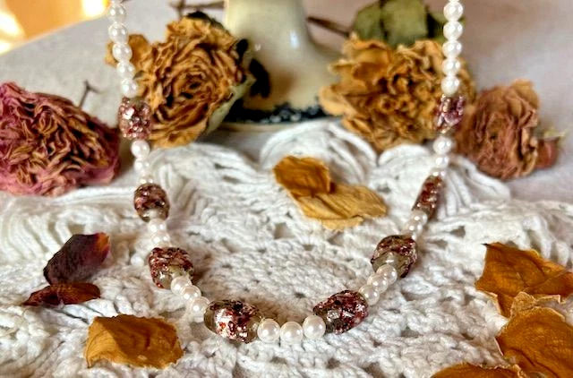 Collier Sautoir Avec Perles De Verre Et Murano - Pendenti​f Boule à Pampilles - Noir Et Marron - Neuf Sans Emballage