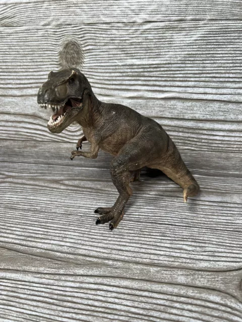Tyrannosaurus Rex Toy Figure Papo 2005 T-Rex w/ Moving Jaw PVC Figure