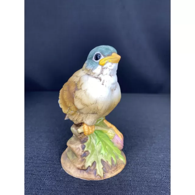 Andrea by Sadek Gold Finch Figurine Porcelain Bird Japan Gift Collectable Vtg