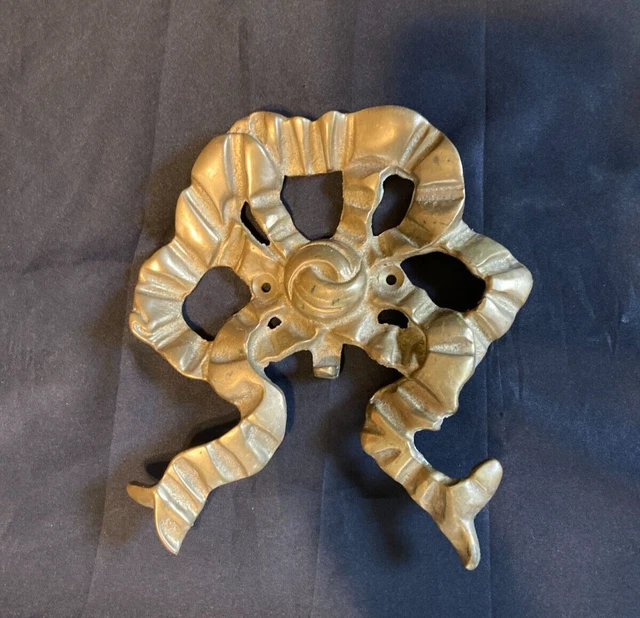 Vintage Cast Brass French Style Picture Pediment Hook Rose Ribbons 7"x8" Patina