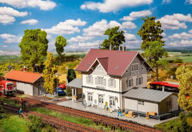 110145 Faller HO Scale 1:87 Kit of Owen Train Station - New 2021 2