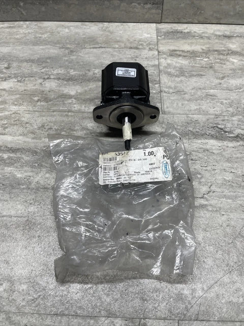 OEM Tennant / Haldex 63542 Hydraulic Gear Motor, New