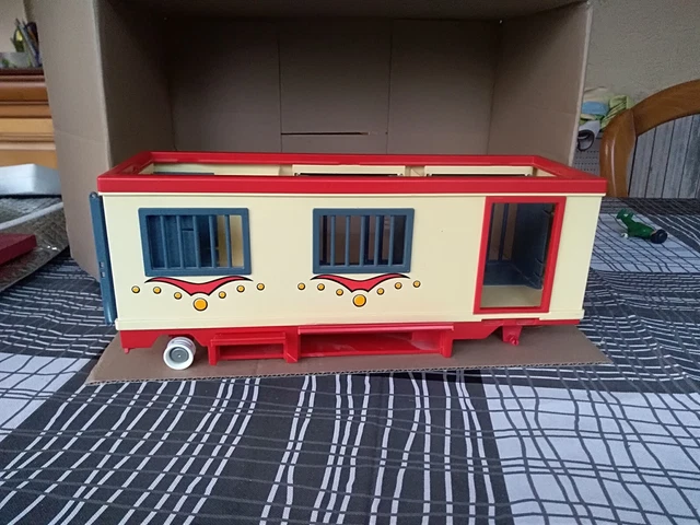 Pièce Playmobil CIRQUE - Base Rouge Pour Roulottes 3727 3728 - Occasion - Petite Casse