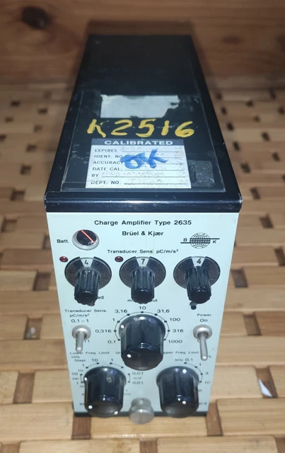 Analyseur De Signal Double Canal Brüel & Kjaer Type 2032 - Pour Pièces/détachées (ne Fonctionne Pas)