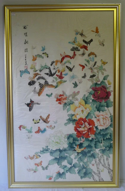 Peinture Ancienne Asiatique Sur Soie Sous Verre - Cadre Bois - Représente Une Geisha