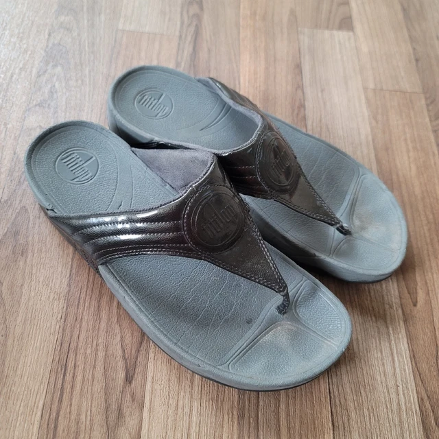 FitFlop Walkstar 3 Metallic Patent Flip Flop Thong Sandals Women's 10 028-104