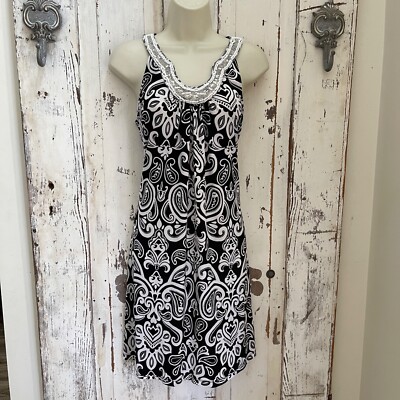 Apt. 9 Size XS Woman's Black Ivory Sleeveless Beaded Shift Casual Cocktail Dress
