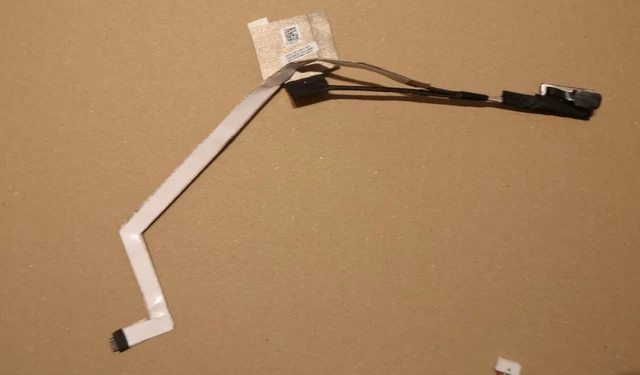 LCD Flexkabel Für MacBook Pro 13 Zoll A1706 (2016-2017) – Ersatzteil 923-01393