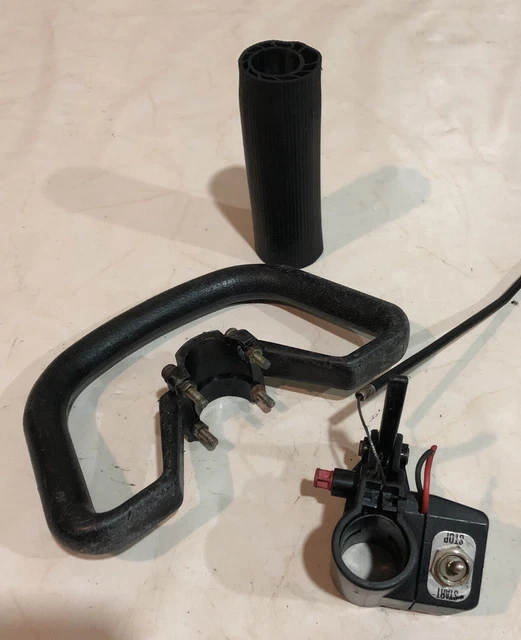 MANIGLIA DI SUPPORTO ACCELERATORE DECESPUGLIATORE EMAK EFCO 22 25 ricambi usati