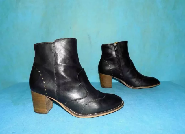 bottines boots KICKERS en cuir noir p 36 fr