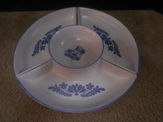 Pfaltzgraff Yorktowne 4 Piece Chip and Dip Set Lazy Susan Vegetable Tray