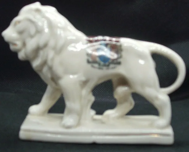 Crested China Pair Decorative Lions With South End on Sea Coat of Arms Essex 2