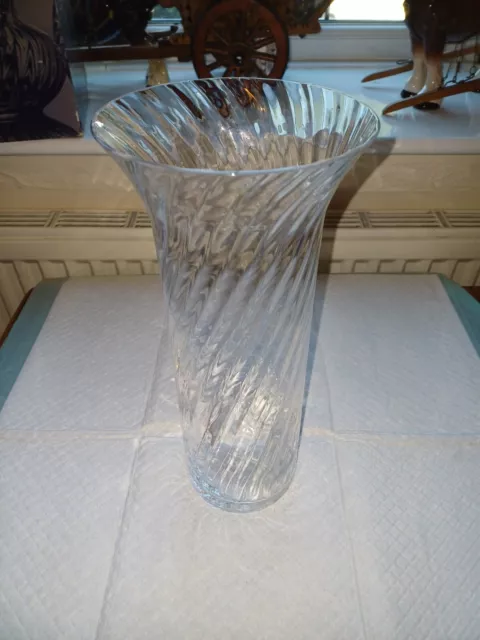 Dartington Lead Crystal Flare Ripple Vase