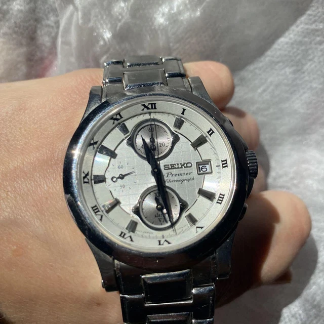 Seiko Premier 7T62-0FF0 Chronograph Date Stainless Steel Quartz Mens Watch