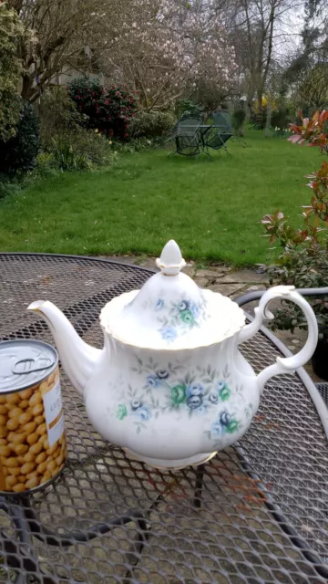 BEAUTIFUL AND HARD TO FIND ROYAL ALBERT CHINA INSPIRATION  LARGE SIZE TEAPOT 1st 2