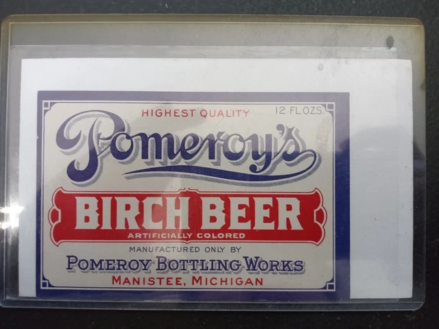 Vintage soda pop bottle label POMEROYS BIRCH BEER Manistee Michigan nrmt+ BB -45