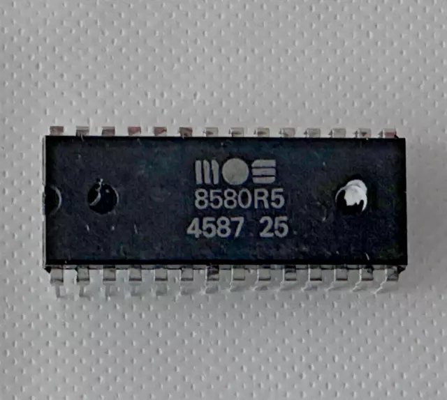 8580R5 Chip IC CSG / MOS SID Soundchip,Commodore C64  # 45 87