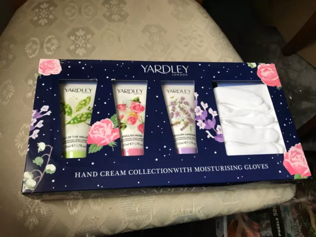 Yardley Handcreme Kollektion Mit Feuchtigkeitsspendenden Handschuhen