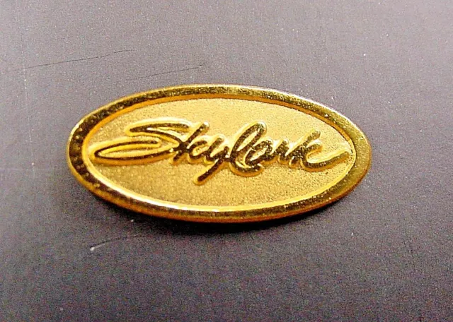 Buick Skylark Emblem GM Dealer Award Hat Pin Tie Tack Badge 1966 1970 1971 1972