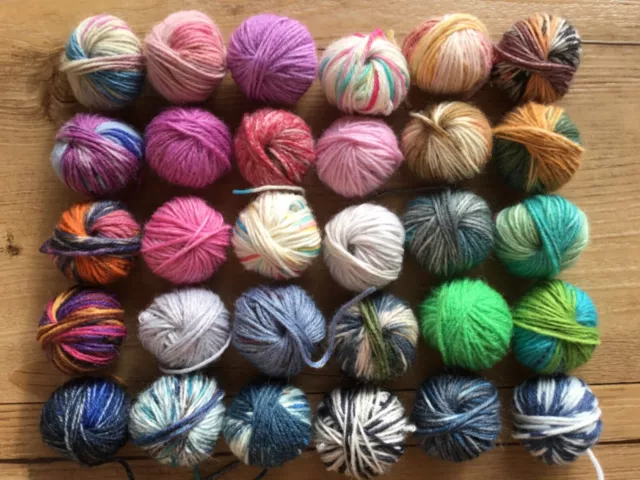 Reste Sockenwolle 30 Knäuelchen handgefärbt, Lana Grossa, Regia , Opal Nr. 1