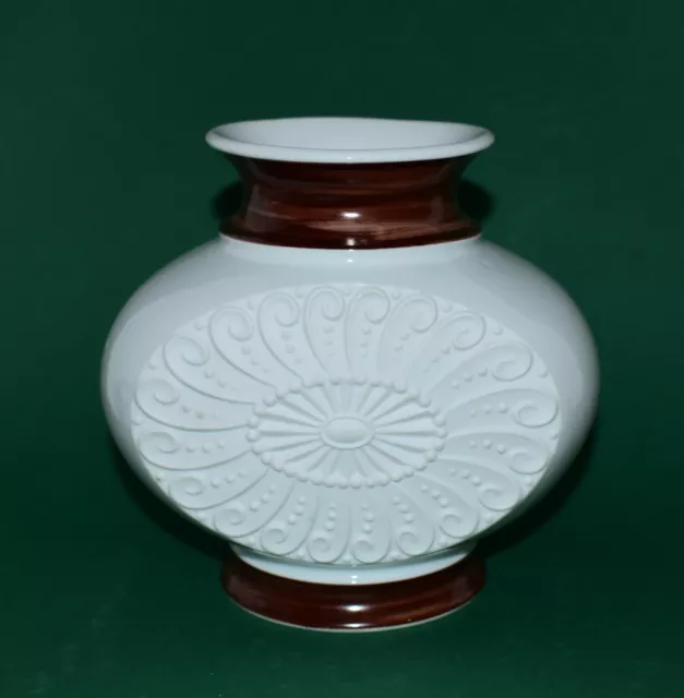 Royal KPM Kerafina Porzellan Vase Modell 723/3 Höhe ca. 15,5 cm