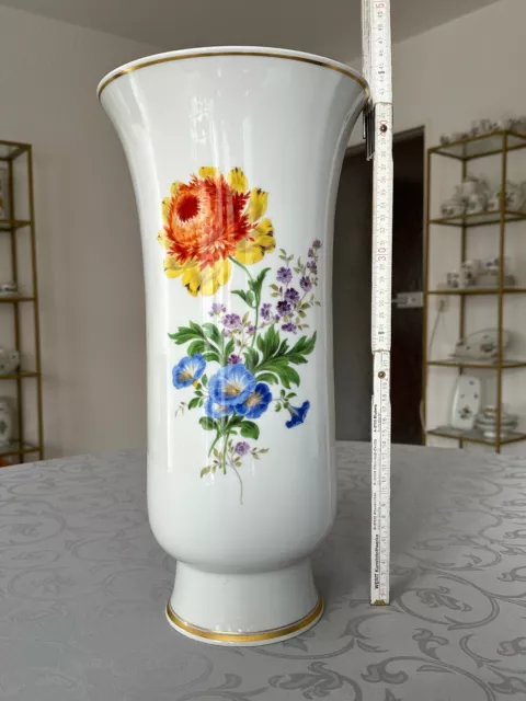 Meissen große Bodenvase 43 cm H. reiche Blume Goldränder Handmalerei TOP-Zustand