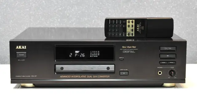 AKAI CD-37 Spitzenklasse CD-Player mit Zubehör Top Zustand