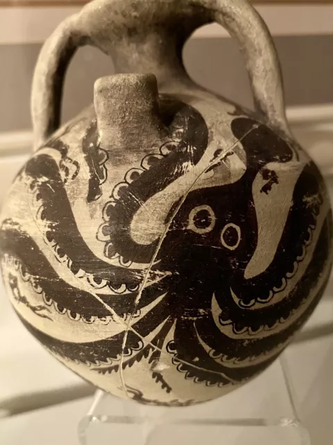 Minoan Pottery Replica Octopus Flask Jar Vessel Palaikastro 5.5” 2