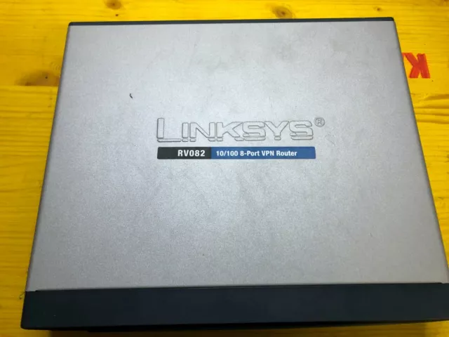 002 - Cisco Linksys rv082 DUAL WAN VPN Router