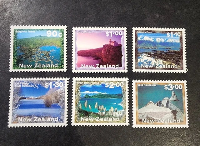 N. Zealand  2000 Definitive Set   MUH  A15