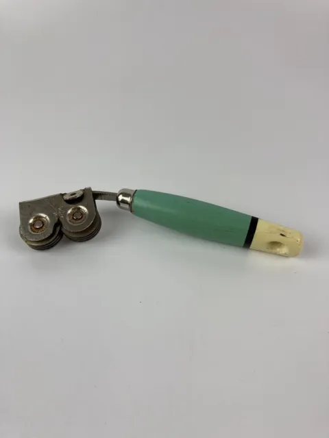 Ekco A&J Knife Sharpener Vintage Handheld Pull Through Green/Cream Wood Handle