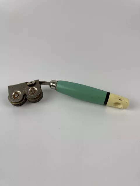 Ekco A&J Knife Sharpener Vintage Handheld Pull Through Green/Cream Wood Handle Ekco A&J Knife Sharpener Vintage Handheld Pull Through Green/Cream Wood Handle
