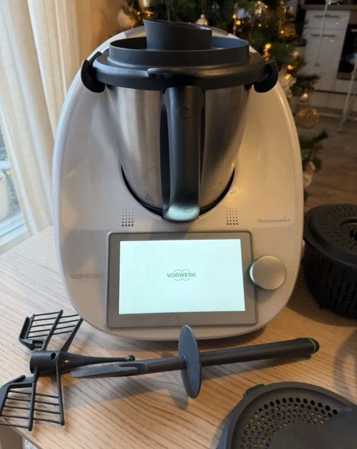 Thermomix TM6 Neuf garantie 2 ans scellé dans sa boîte originale | New | CA$1,700.00 | Arthabaska, Quebec