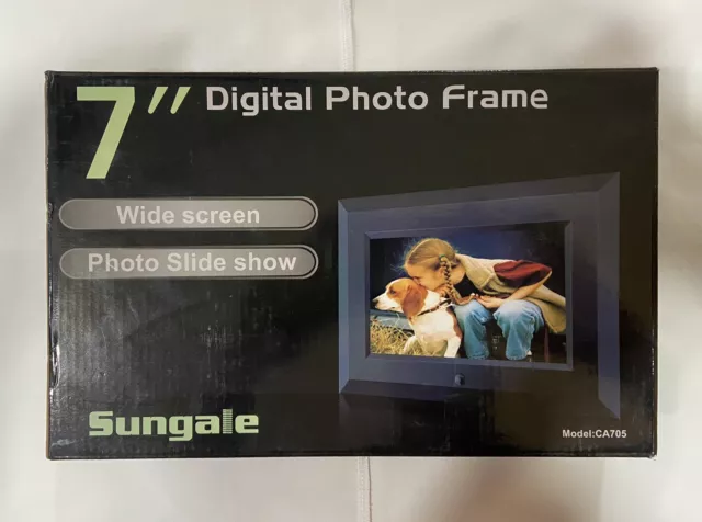 Sungale 7” Digital Photo Frame (CA705)