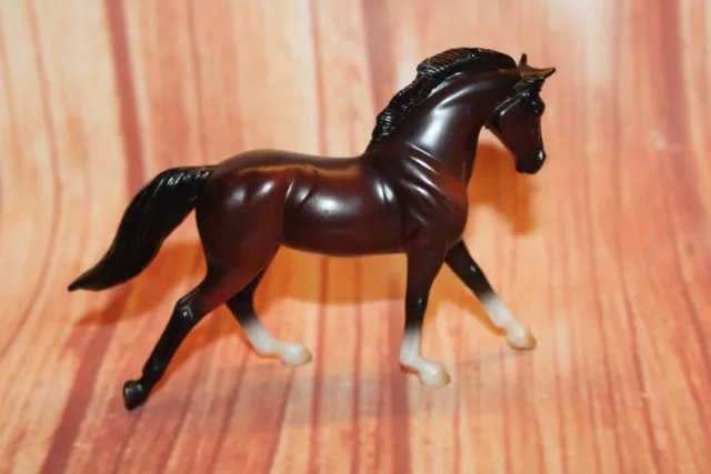 BREYER Stablemate 2021 Horse Foal Mystery Surprise #6222 Cantering Warmblood