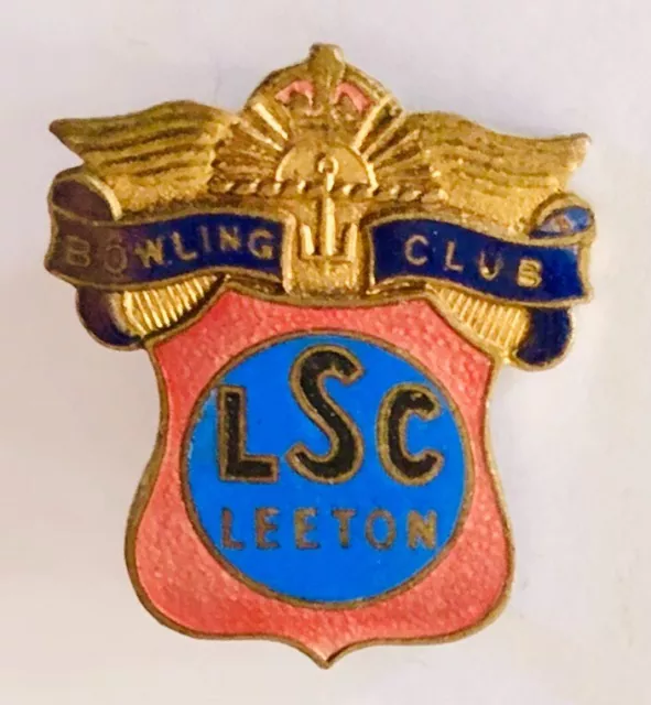 Leeton Bowling Club Badge Pin Rare Vintage (L27)