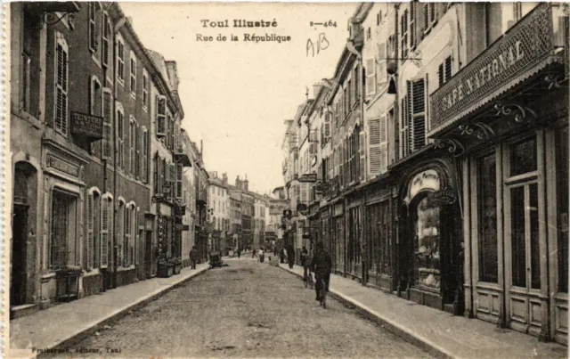 CPA TOUL - Rue de la Republique (483447)