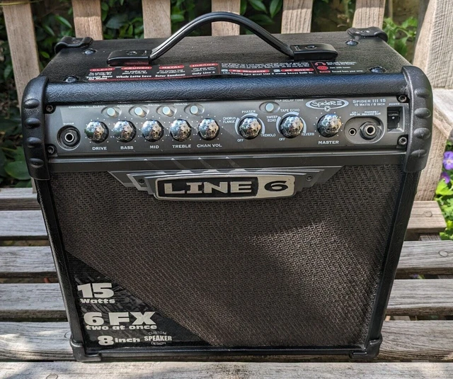 LINE 6 SPIDER lll 15 - 15 WATT GUITAR AMPLIFIER COMBO WITH EFFECTS
