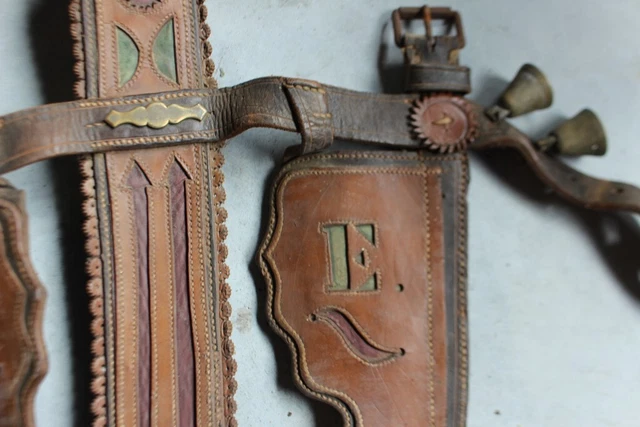 Ancien Harnais D’Équitation En Cuir – Art Populaire Français (Antique, Occasion)
