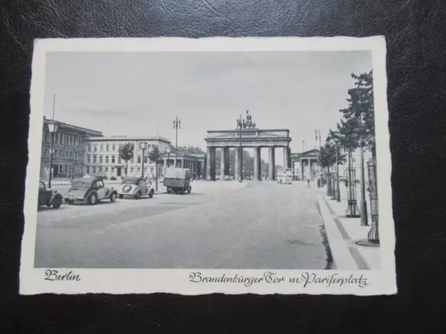 AK Berlin,Brandenburger Tor,Pariserplatz,Autos,ungelaufen