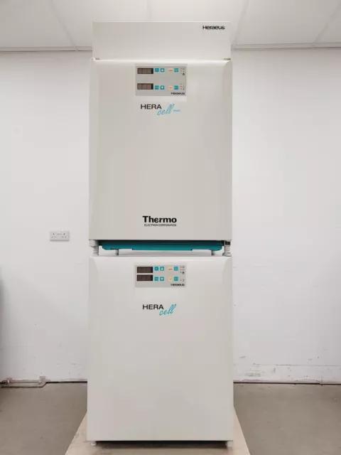 Heraeus HeraCell &amp; HeraCell 150 CO2 Laboratory Incubator Stack Lab