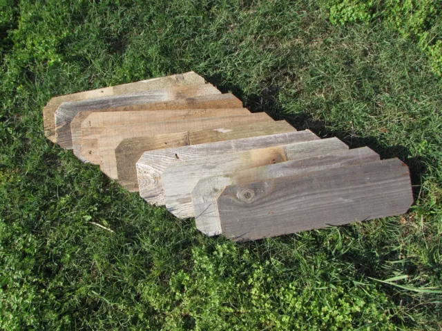 ON SALE! Reclaimed Old Fence Wood Boards W Ears  5 Boards 18" Weathered Planks 2